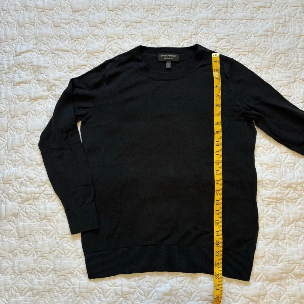 Banana Republic Forever Crew Neck Sweater - Picture 5 of 7